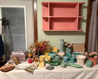 McCoy & Hull Pottery