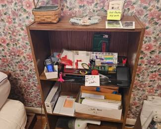 $10 Sauder type bookcase