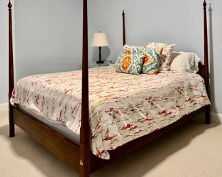 Four Poster Queen Bed