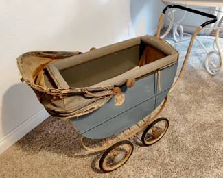 1930s Shirley Temple Antique Baby Carriage (perambulator)