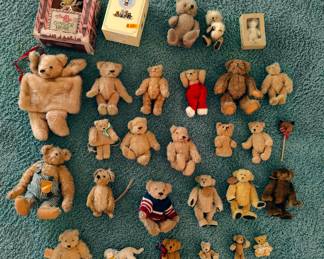 Vintage Teddy Bears (Steiff included) 