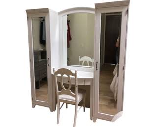 Pottery Barn Teen Vanity Set–White Desk, Chair & Side Mirror Cabinets