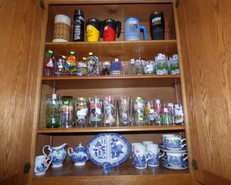 VINTAGE GLASSES, BLUE WILLOW ITEMS