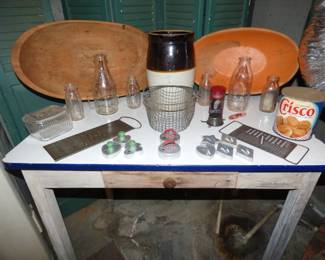 VINTAGE ENAMEL KITCHEN TABLE, DOUGH BOWLS, ETC