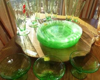 GREEN DEPRESSION GLASS ITEMS
