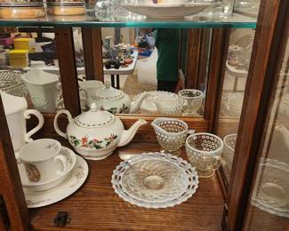 Fenton hobnail cream, sugar and plate set. Teapot. 