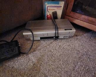 DVD Player (VHS not working - only DVD works)