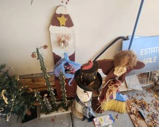 Large Christmas decorative wood characters!  Get that front porch festive! 