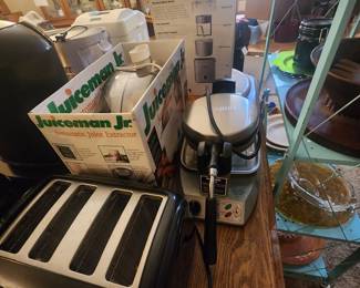 Juiceman juicer, with original box, and a professional waffle  iron