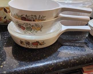 Vintage ovenware