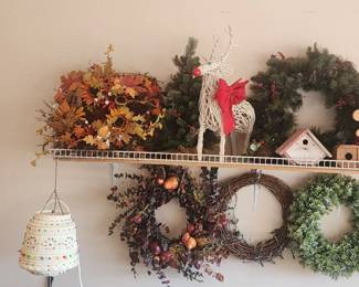 Wreaths and Christmas Decor