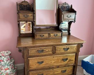 Antique dresser with hankie drawers