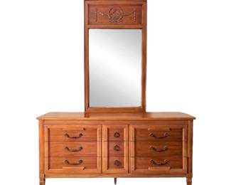 Thomasville 9 Drawer Dresser with Mirror