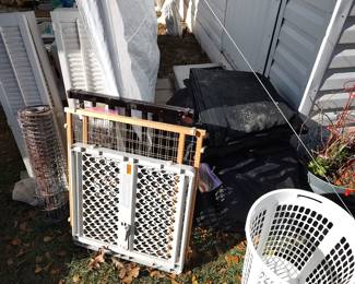 child/dog gates, shutters, 500+ feet fench cover