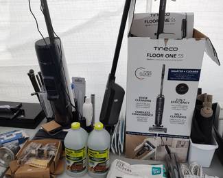 2 like-new Tineco wet/dry vacuums, Shark vac