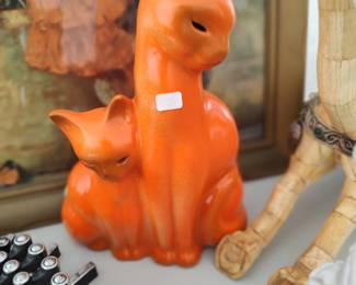 vintage orange cats TV light