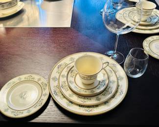 Minton "Henley" Five Piece Place Setting for Eight and Includes 5 Serving Pieces.