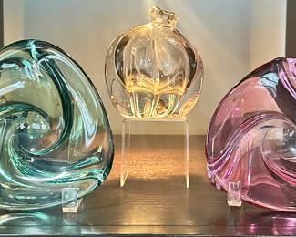 Gorgeous MCM Val Saint Lambert Trinket Dishes Shown with a Signed Joseph Bleichner Blown Glass Bud Vase.
