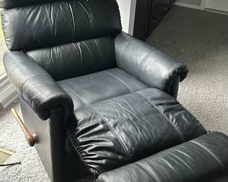 Another View of the Black Leather LA-Z-BOY Recliner, Fully Extended.