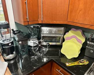 Additional Kitchen Appliances Available include a Ninja Pro System 1100 and Dough Station, Nutribullet RX , Cuisinart Air Fryer and Bodum Dish.  Not to Miss Additional Colors of the Annie Glass Dishes (Handmade in CA) Available.