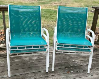 4 Additional Patio Chairs Available.