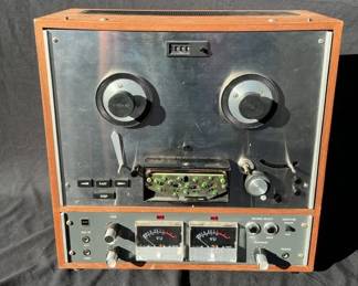 TEAC Stereo Record Amplifier
