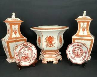 004 Porcelain Vases, Cachepot and Plates