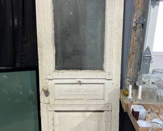 Antique Victorian door with etched glass window and original door bell