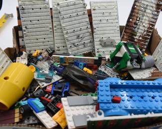 A Quantity of Assorted Interlocking Building Blocks and Components, Predominantly Resembling LEGO
