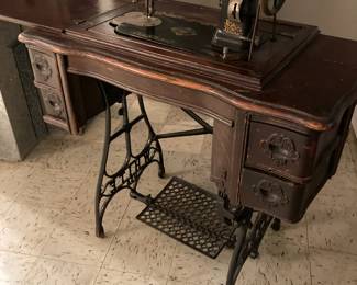 White Rotary Sewing Machine