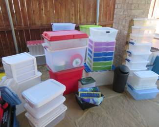 Storage totes
