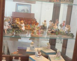 Demdaco Vintage Virtues collectibles, Willow Tree, David Winter cottages