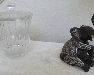 Mikasa "Park Lane" biscuit barrel