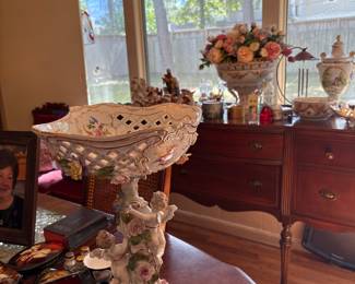 Gorgeous piece with markings on bottom!!!