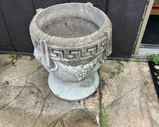 Concrete pot