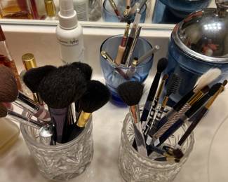 Clinique, Estee Lauder Brushes