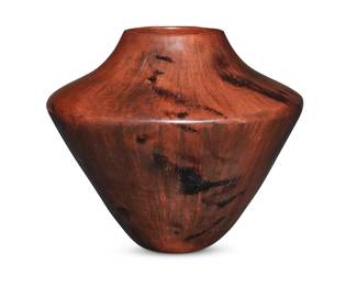 3321
Alice Cling (b. 1946, Navajo/Diné)
A redware pottery jar, late 20th/early 21st century
Incised to underside: Alice Cling
With stylized fire clouding throughout
7.375" H x 8.375" Dia.
Estimate: $400 - $600