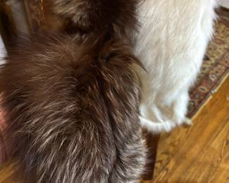 L: mink collar R: White faux fur collar