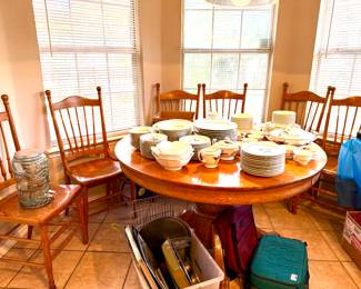 oak dinette table with 6 chairs