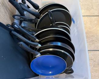 misc frying pans