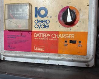 Vintage Montgomery Ward 10 Amp Deep Cycle Battery Charger
