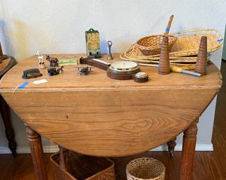 Antique Oak Drop-Leaf Table with Turned Legs on Casters