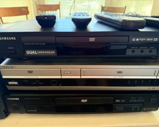 Samsung DVD -m201, Sony vhs dvd player, Toshiba DVD player