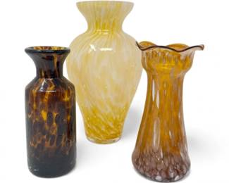 26 Setof3HandblownArtGlassVasesSwirledMottledRuffledDesign