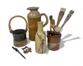 12 StudioPotteryCollectionHandcraftedPitcherBucketBrushPot