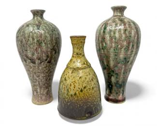 130 Setof3StudioPotteryVasesTexturedDripGlazeFinishes