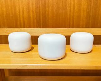 131 Setof3GoogleNestWiFiRoutersModelH2DwPowerCords