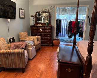 dresser with mirror, chairs, storage cubes, art, ladies' clothes s-xl