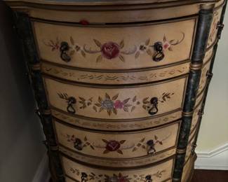 vintage Italian demilune (Half -moon) chest of drawers with hand-painted floral decorations, this piece has a curved front, 4 drawers