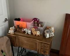 Antique WHITE Sewing Machine